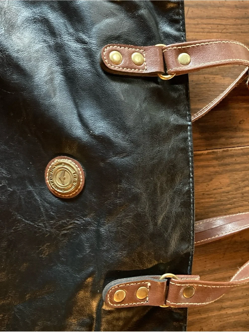 Intake 80-90s capezio Black Leather Tote hobo shoulder bag with Brown Straps